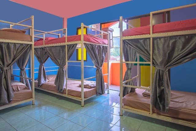 Bunk Bed- Mixed Dorms 10 persons