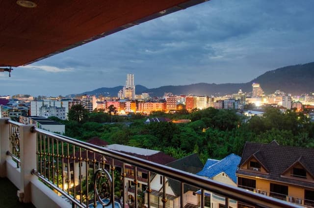Roof Top Sea View Penthouse Jacuzzi Bar