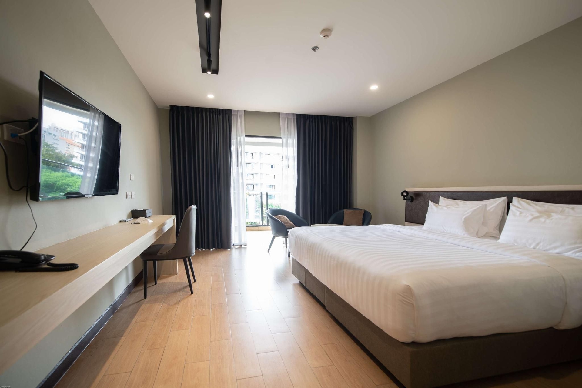โรงแรมเลอวิท พัทยา สมาชิกของเรดิสัน อินดิวิดวล (Lewit Hotel Pattaya, a member of Radisson Individuals)0
