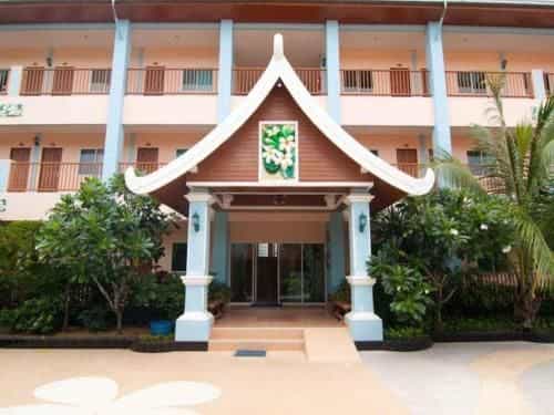 อำพัน รีสอร์ต แอนด์ อพาร์ตเมนต์ อำพัน รีสอร์ต แอนด์ อพาร์ตเมนต์