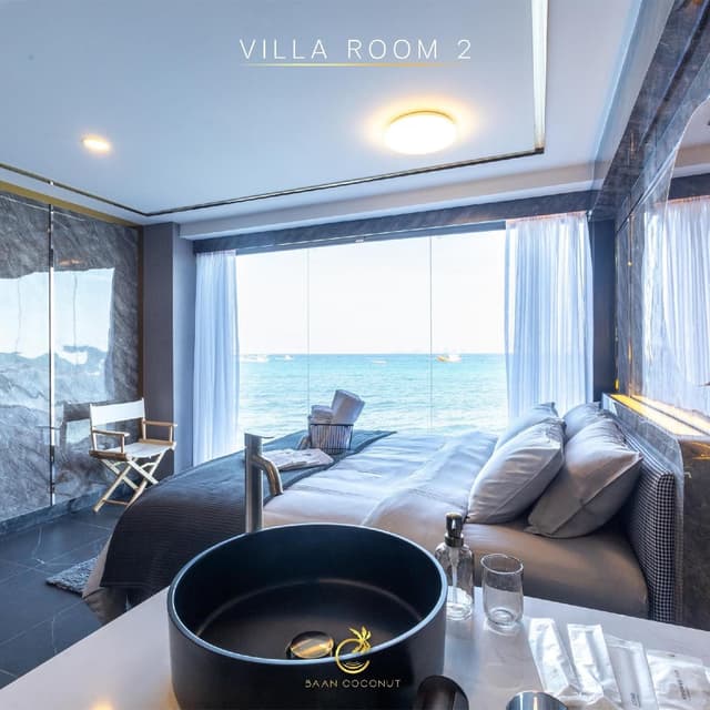Ocean Front Deluxe Room with King Bed