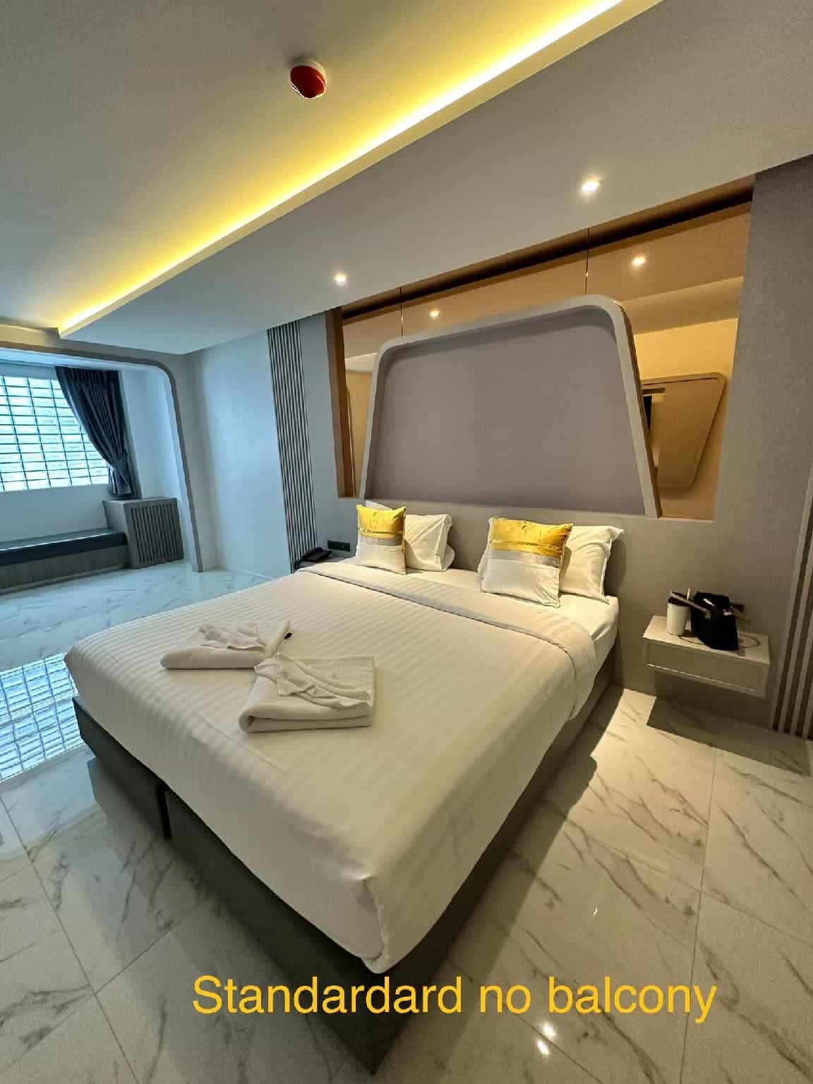 โรงแรมเดอบัว พัทยา โรงแรมเดอบัว พัทยา