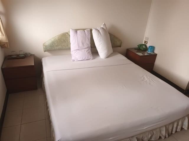 Economy Room, City View