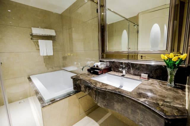 Superior King Room
