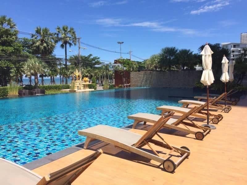 EveRyDaY BEACHFRONT STYLISH LUXURY* JOMTIEN EveRyDaY BEACHFRONT STYLISH LUXURY* JOMTIEN