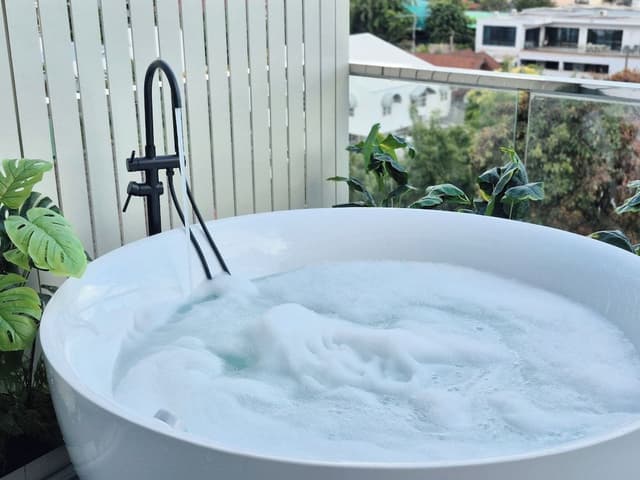 2 Bedroom Grand Tropical