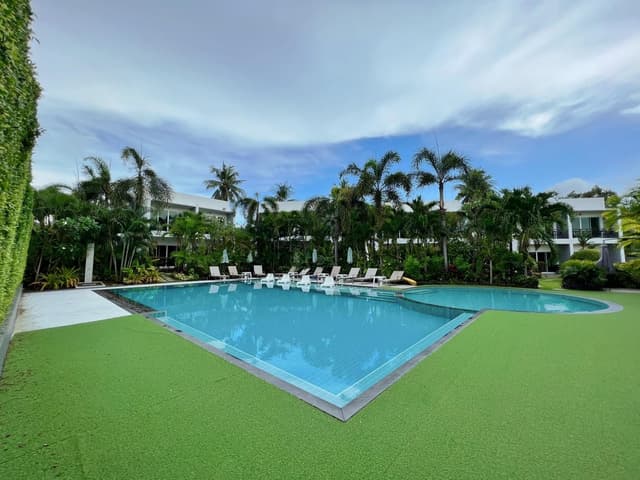 14 Bedroom Villa