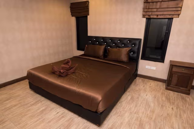VIP Room (Double bed only)