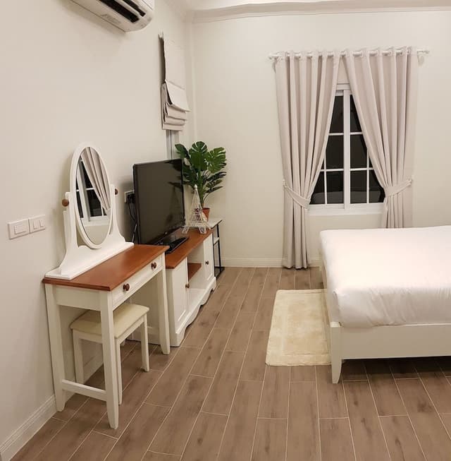 Double Room with Pool View