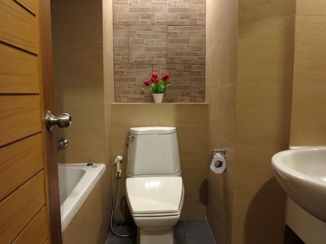 Deluxe Room, Pool Access