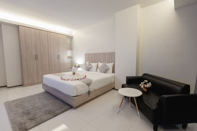 Family Room, Non Smoking, City View