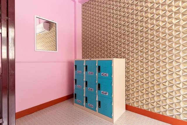 Standard Shared Dormitory, Mixed Dorm