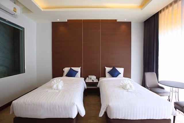 Deluxe Twin Room