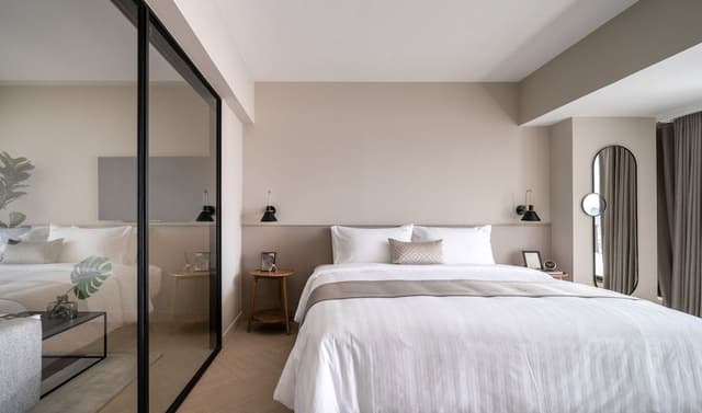 Executive Suite