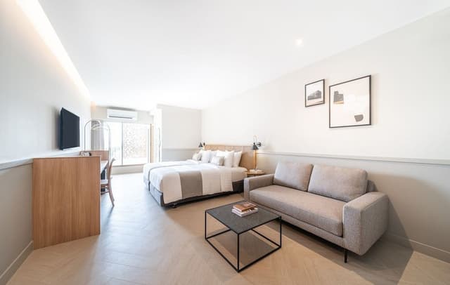 Deluxe Twin Room