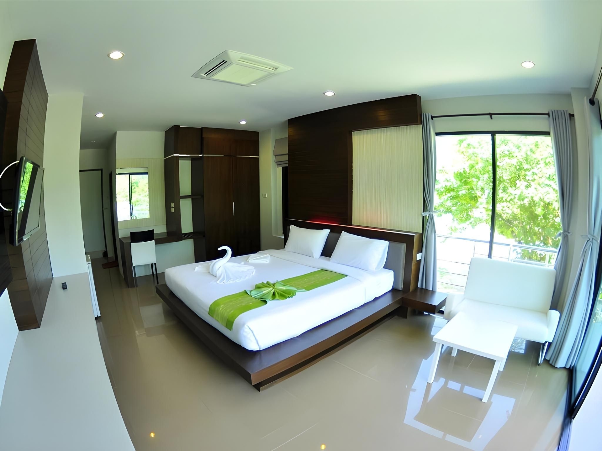 Phi Phi Tonsai Place1