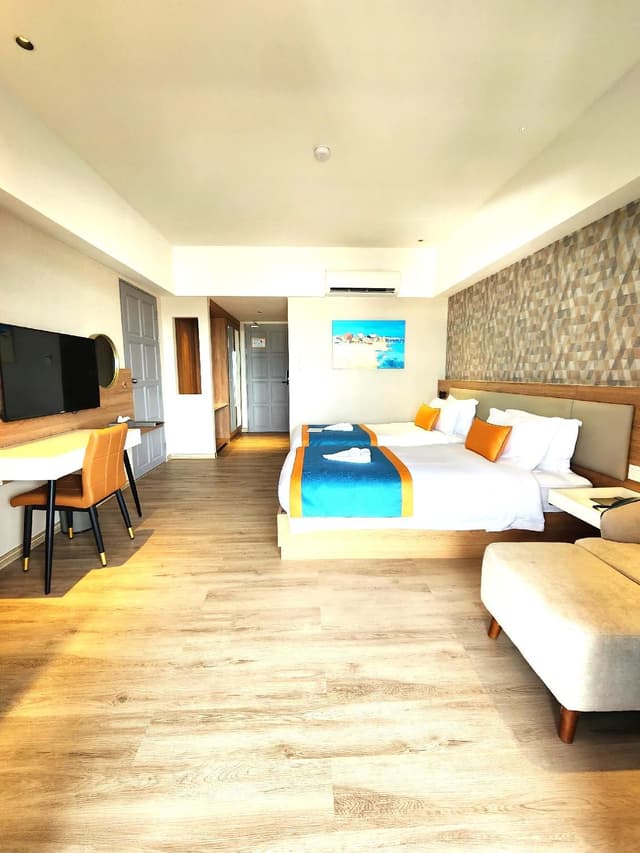 Partial Sea View Room