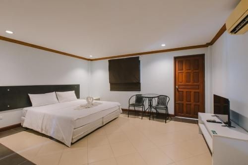 ซันสตาร์ พาเลซ ป่าตอง (SUNSTAR PALACE PATONG)1