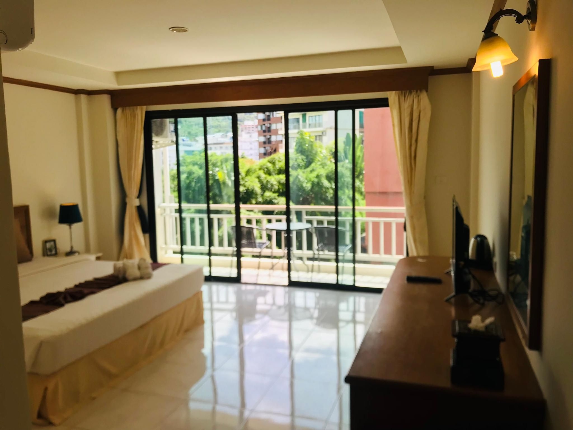 Global Hotel Beach View4