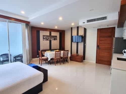 Q Residence Q Residence