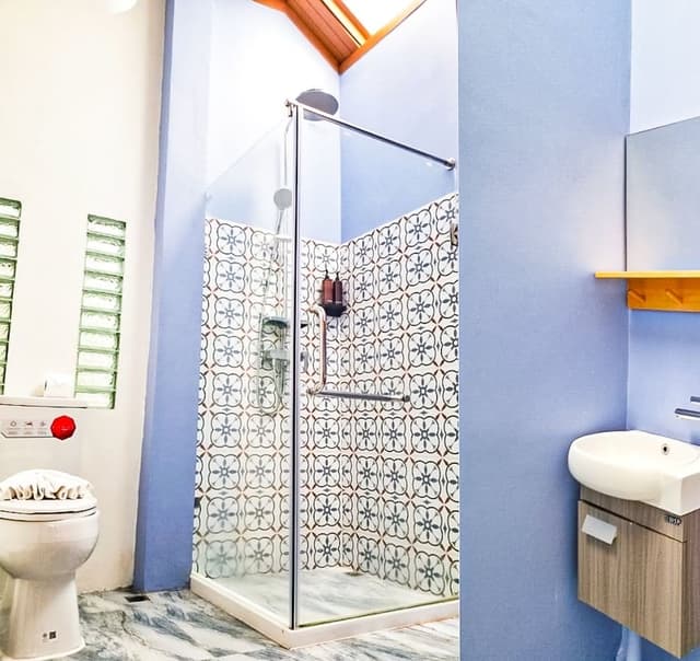 Suite with Jacuzzi and Garden