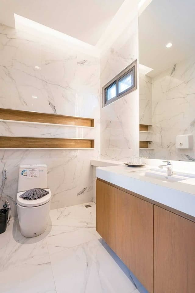 Premier 2 Bedroom Pool Access