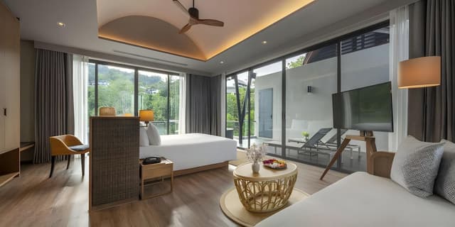 Private Loft with Whirlpool