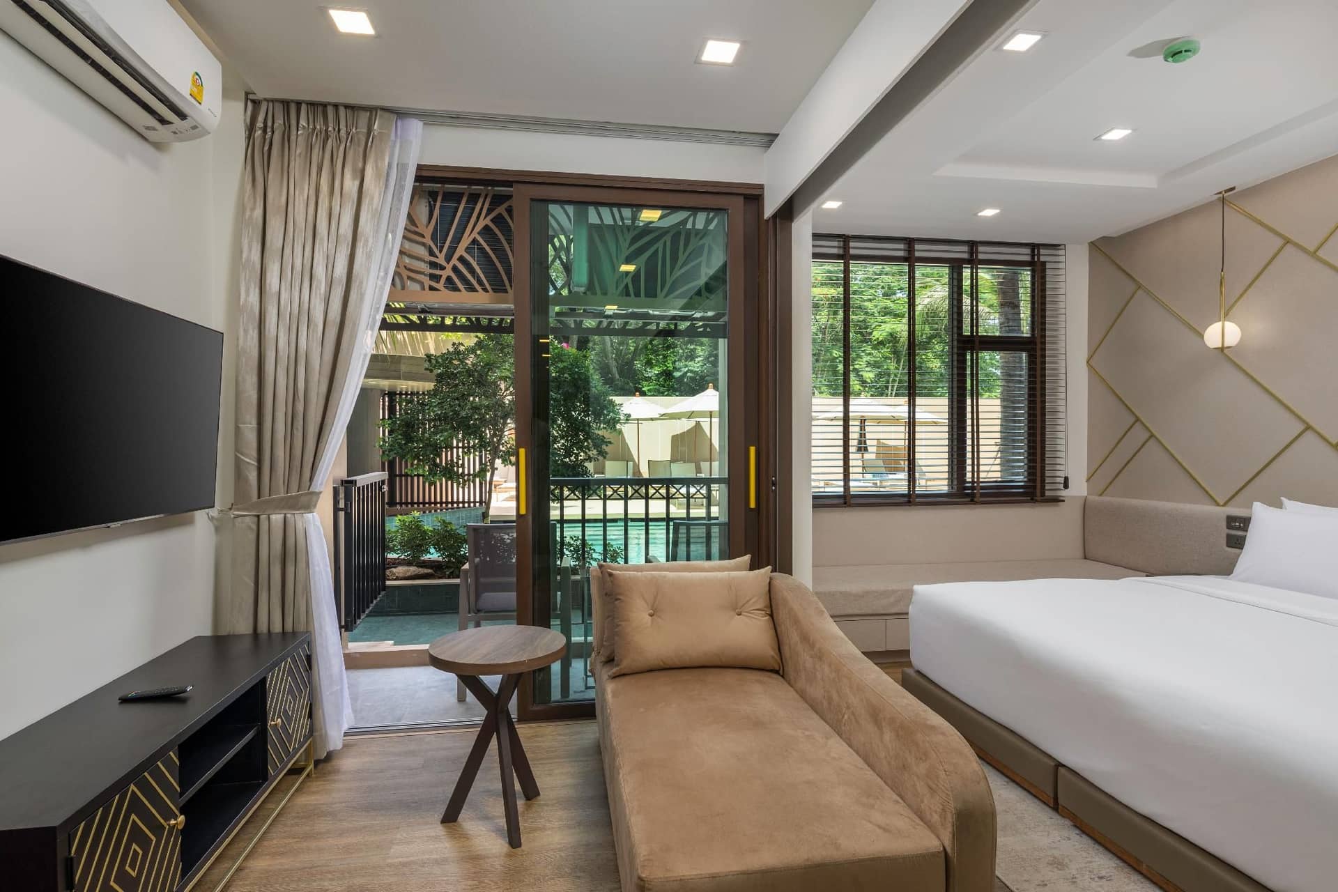 The Proud Karon Beach Phuket Trademark Collection By Wyndham The Proud Karon Beach Phuket Trademark Collection By Wyndham