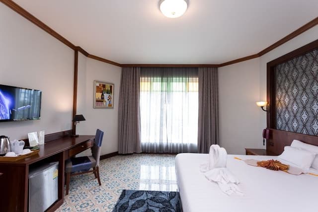 Grand Deluxe Room