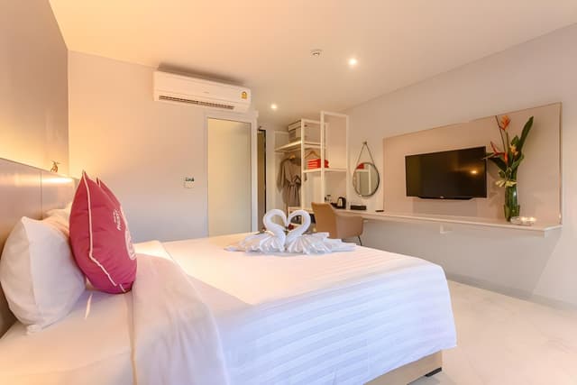 Deluxe Double or Twin Room, Jetted Tub
