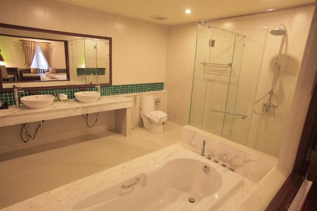 Premier Suite