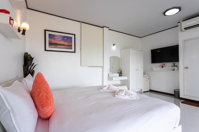 Deluxe Suite Mountain View