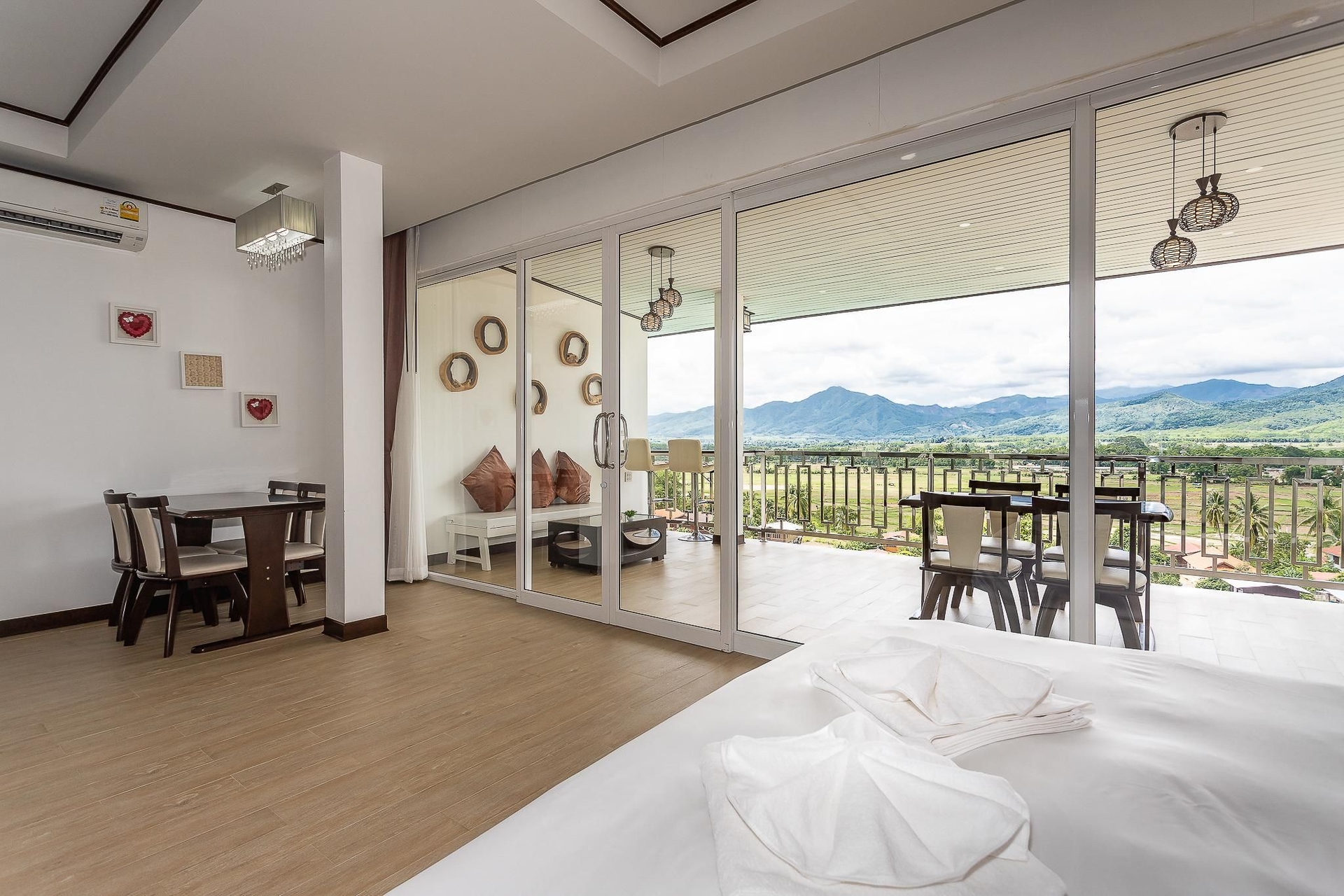 C View Home0