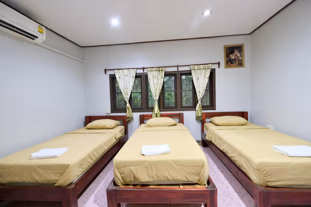 3 Single Beds