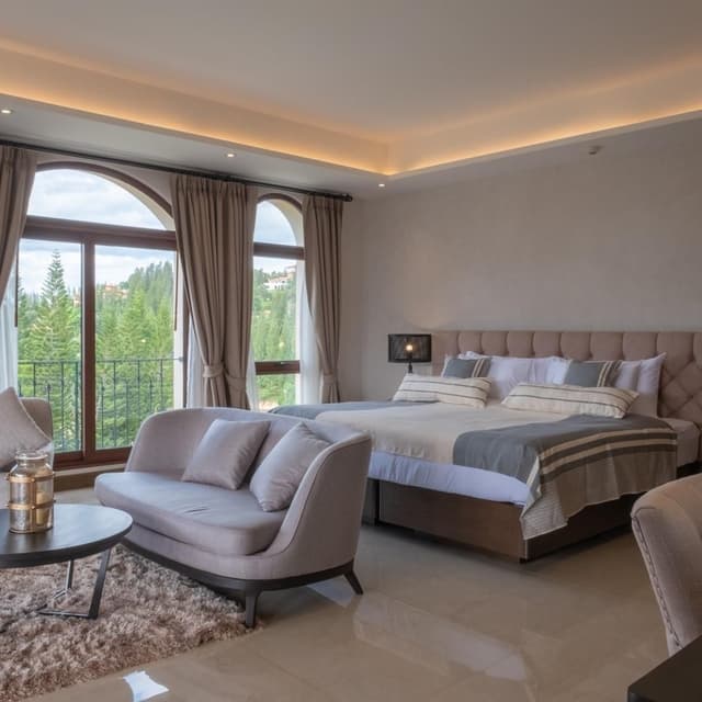 Jacuzzi Suite