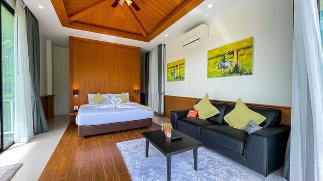 Villa, River View