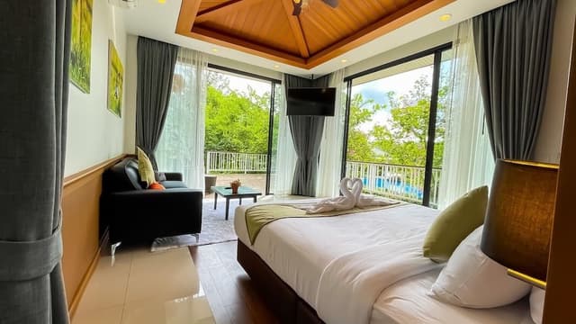 Villa, River View
