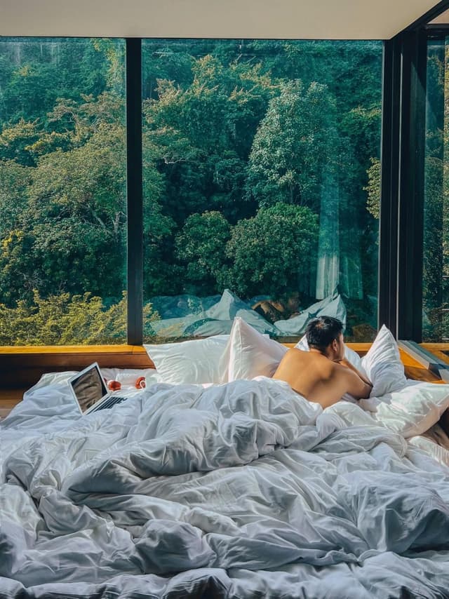 Luxury Mountain View King Room