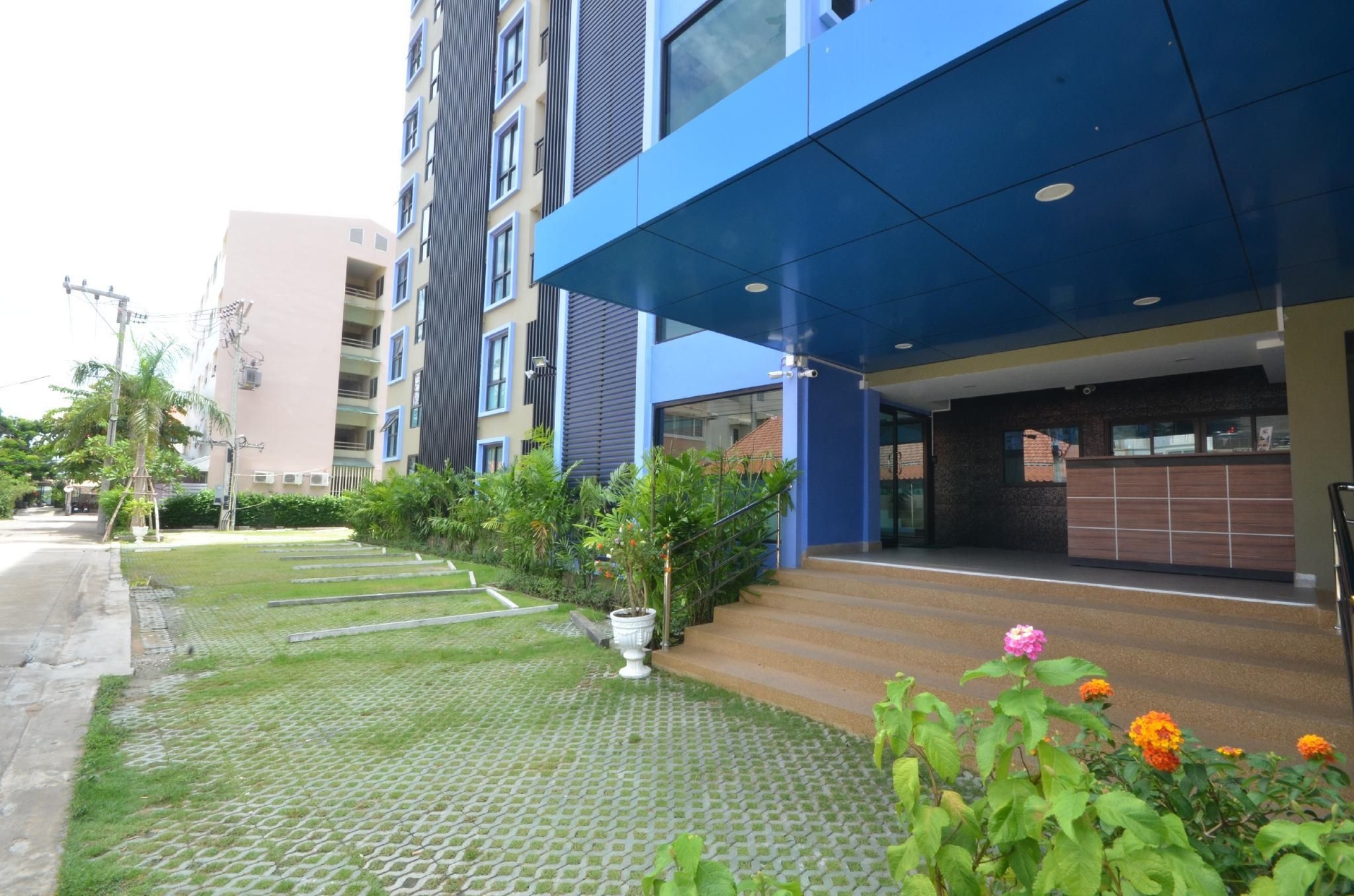 ขวัญชนก วิลล์ (Kwanchanok Ville)4