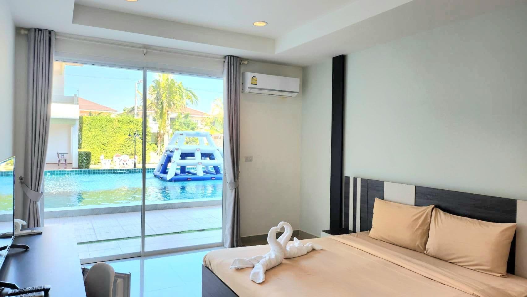Gracetown Hotel Hua Hin Gracetown Hotel Hua Hin