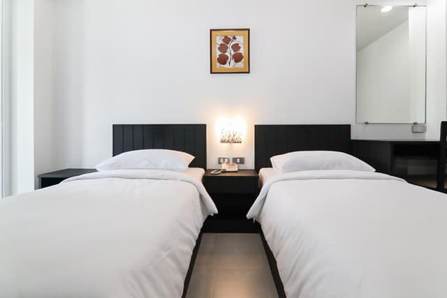 Standard Twin Room