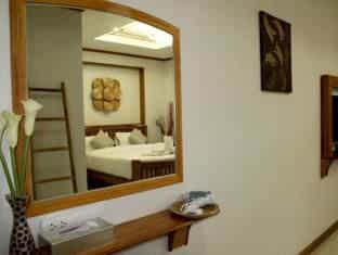 Small Hotel Small Hotel