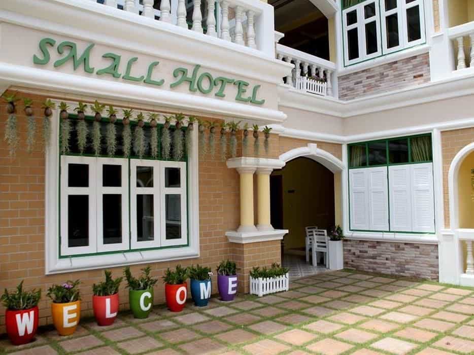 Small Hotel Small Hotel