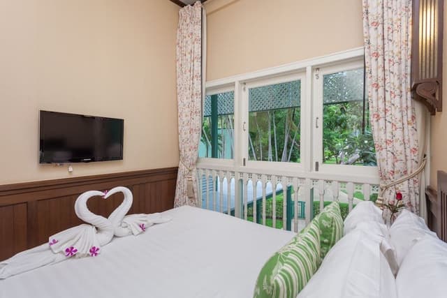 Suite, 2 Bedrooms, Garden View