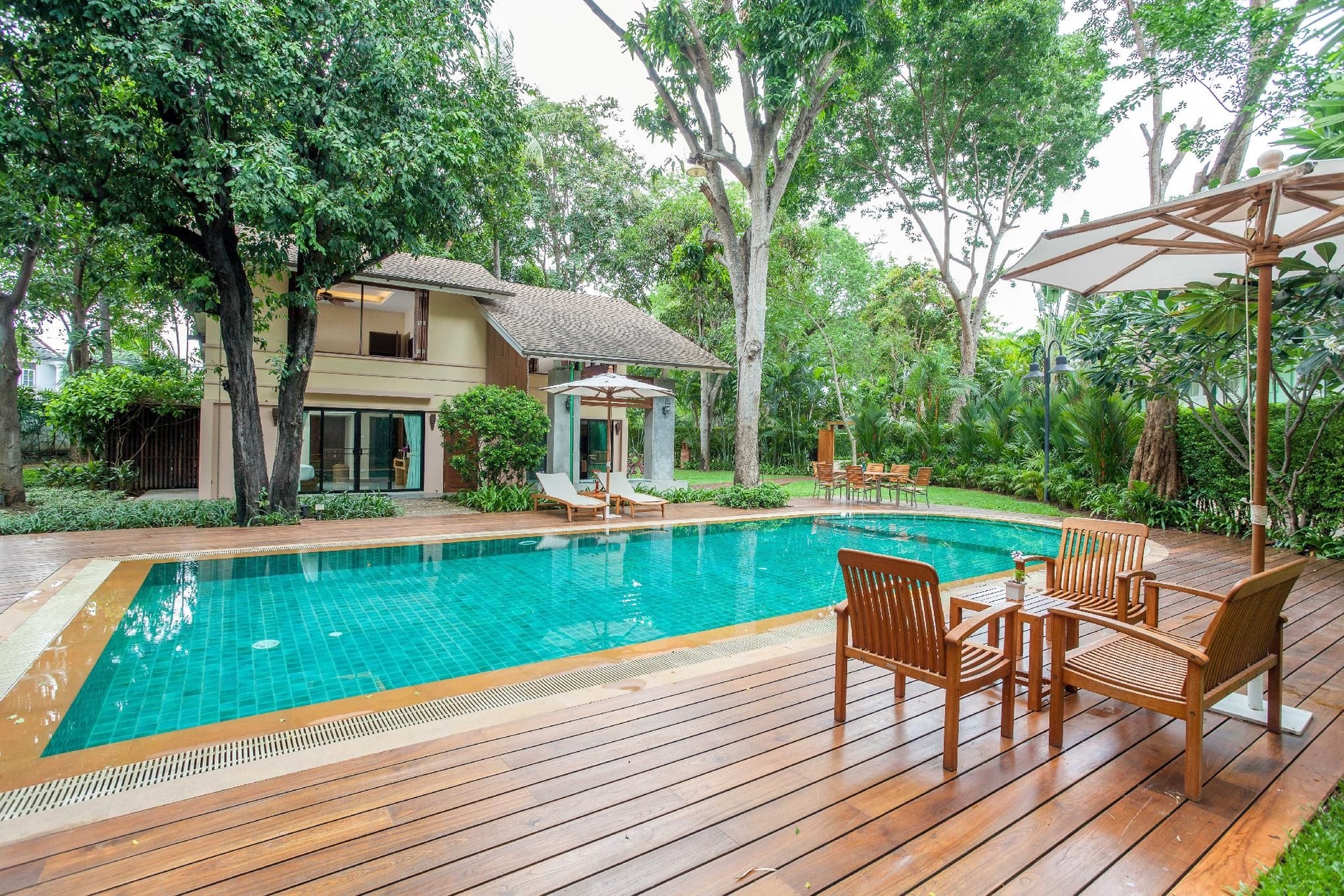 รายา รีสอร์ต ริมชายหาด - รีสอร์ตสีเขียวที่สุดในชะอำ (Raya Resort Beach front - The Most Green Resort in Cha-Am)1