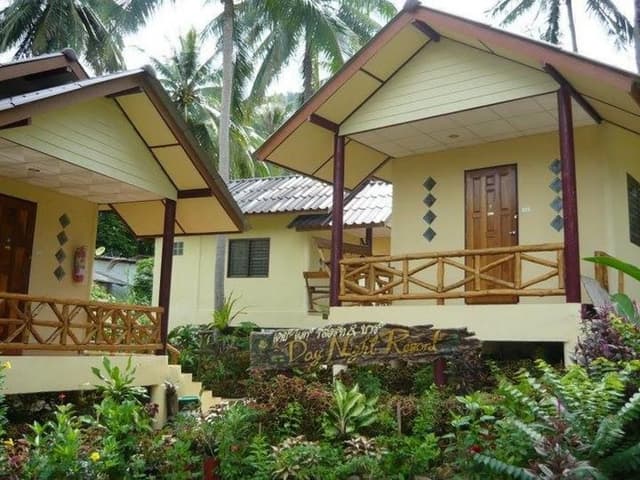 Standard Fan Bungalow