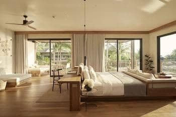 Suite, Ocean View