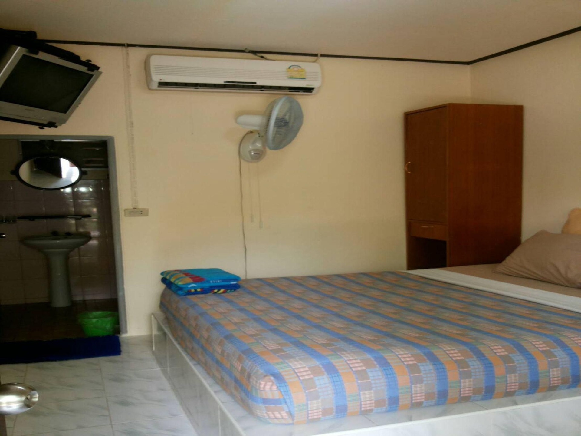คาซ่า มารีนา เกสต์เฮาส์ (Casamarina Guesthouse)1