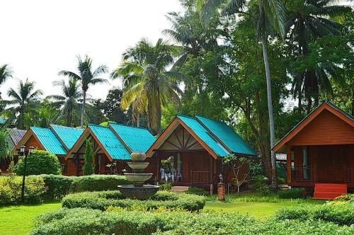 ซายัง บีช รีสอร์ต (Sayang Beach Resort)1