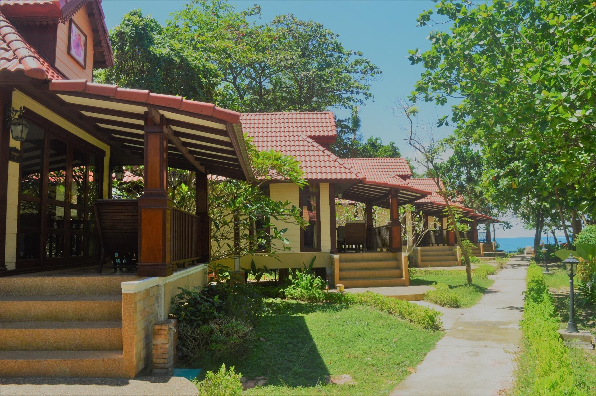 ซายัง บีช รีสอร์ต (Sayang Beach Resort)4